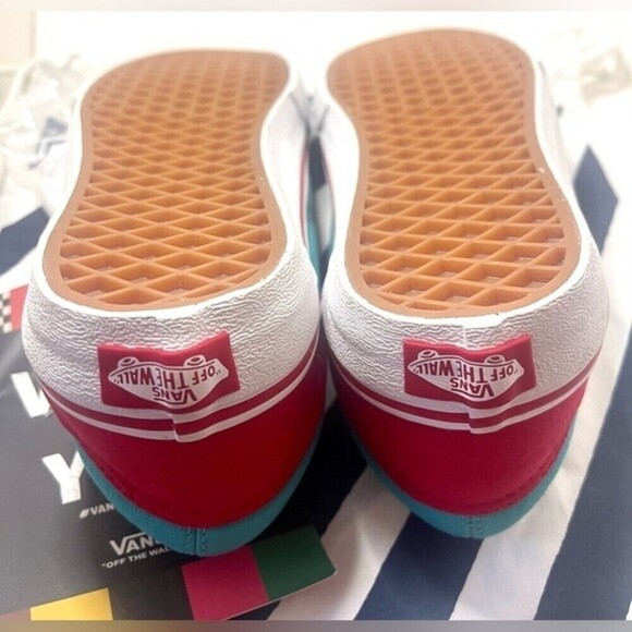 Vans Old School Custom Shoes New Size 8 Women with Extra Laces - Picture 9 of 12